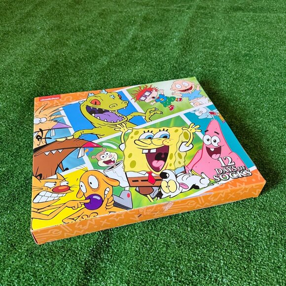 Nickelodeon 12 Days of Novelty Multicolor 4 Crew and 8 Low Cut Socks Sz 6-12 NEW - Picture 2 of 16